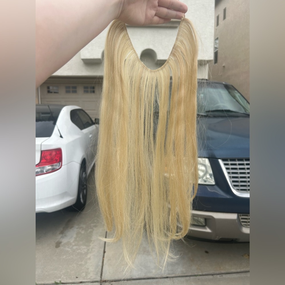 20” Blonde Halo Hair Extensions (2 pack) - Picture 4 of 12